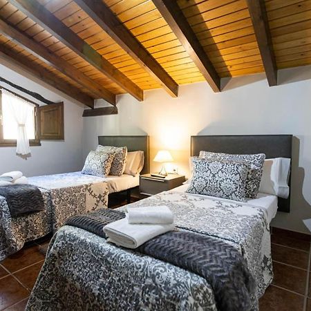 Apartamentos El Coritu Nieda Екстер'єр фото